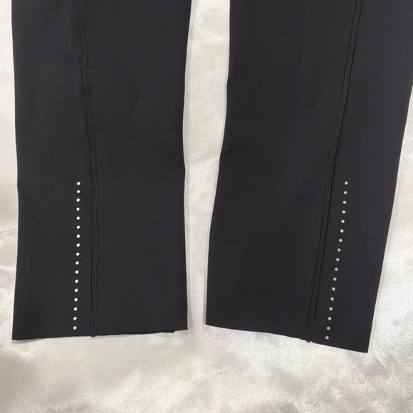 Lululemon Fast & Free Crop II Leggings Nulux 19" High Waisted Pockets Black 4 - Picture 9 of 14
